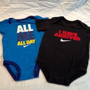 6/9M Nike Blue and Black Baby Bodysuit Set